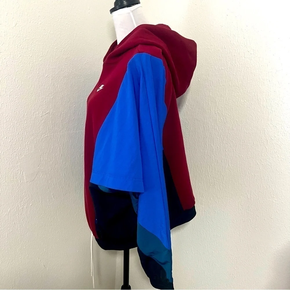 Nike Unisex S Sportswear Pullover Windbreaker Hoodie Oregon USA Color-block NWT
